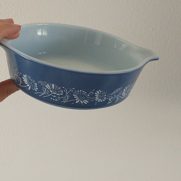 2 Vintage Pyrex Dishes Blue Pyrex Tan Pyrex - Picture 5 of 16